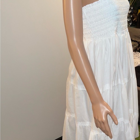Baby Love ladies white dress size XL comfortable and appealing make a statement - Picture 3 of 7